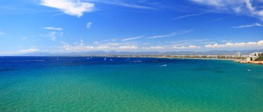 Akdeniz Sardunya Adası'nda