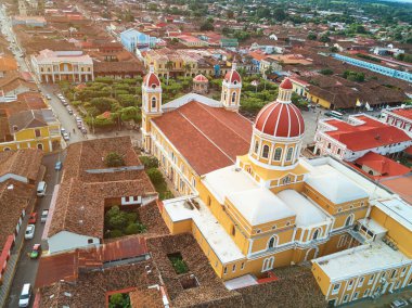Granada şehir sokakları