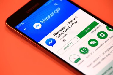 Facebook messenger uygulamasını oyun mağaza