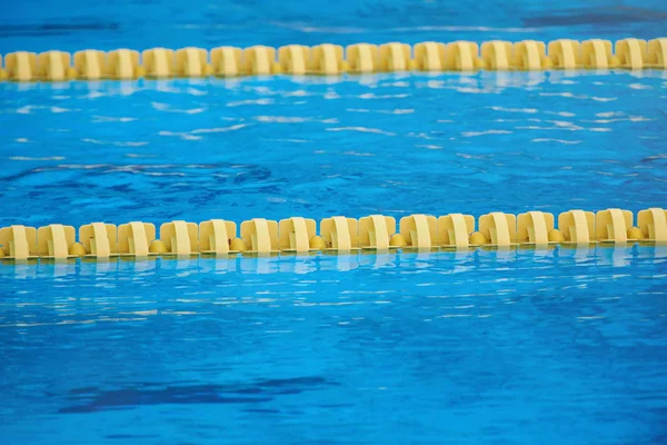 Nahaufnahme der Schwimmbadgasse — Stockfoto