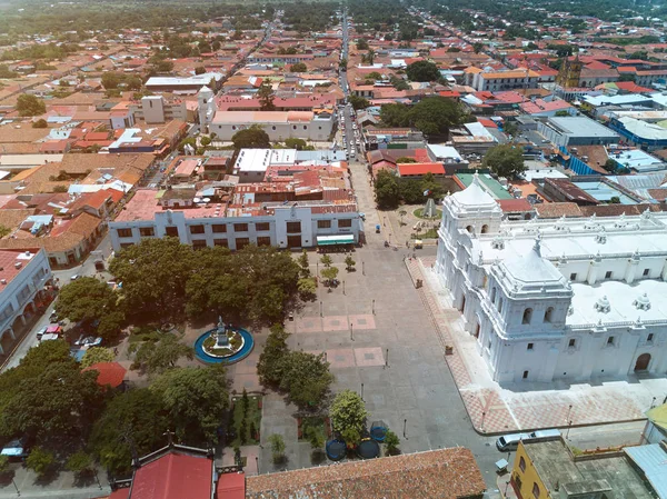 Letecké panorama pohled Leon město — Stock fotografie