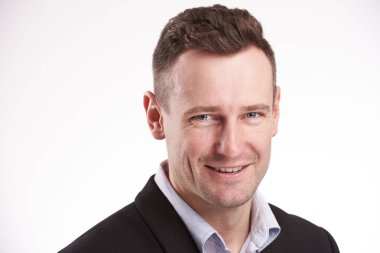 adam gülüyor ve yakın çekim portre