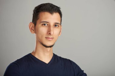 Casual İspanyol adam portresi