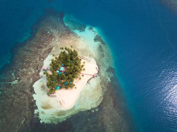 Το μικρό νησί Paradise — Φωτογραφία Αρχείου