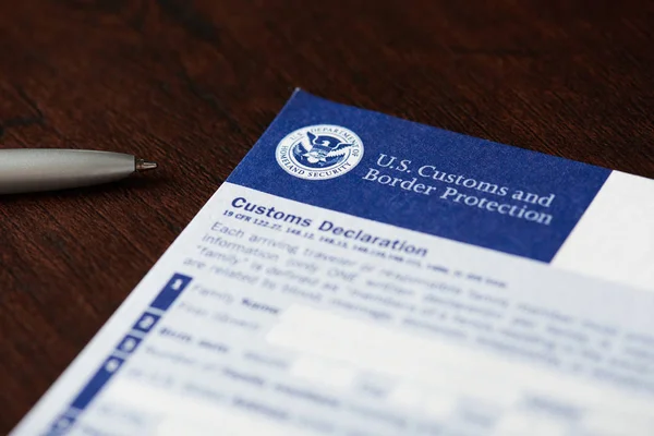 Close-up of customs declaration form — Stock Photo, Image
