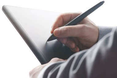 Tabletle elektronik imza yerleştiriliyor