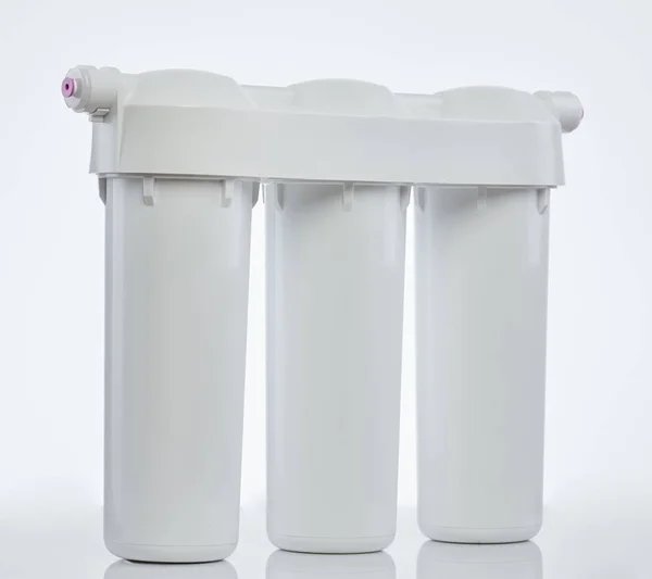 Biały system filtrów wody do czyszczenia — Zdjęcie stockowe