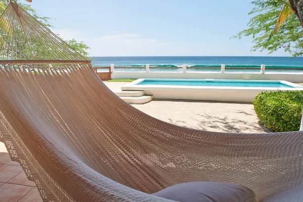 Vacaciones Playa Tema Hamaca Sobre Fondo Naturaleza Tropical — Foto de Stock