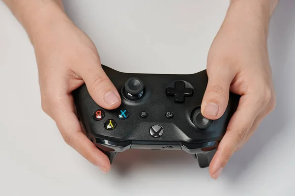 New York Usa February 2020 Black Xbox One Controller Hand — Stock Photo, Image