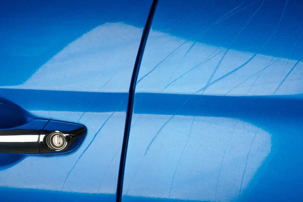 Lignes Sur Peinture Voiture Bleue Partir Griffes Animaux — Photo