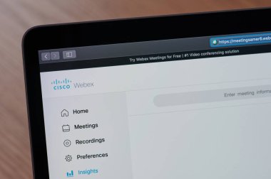 New York, ABD - 29 Mart 2020: Cisco Webex toplantı programı video konferans adresi bilgisayar ekranında