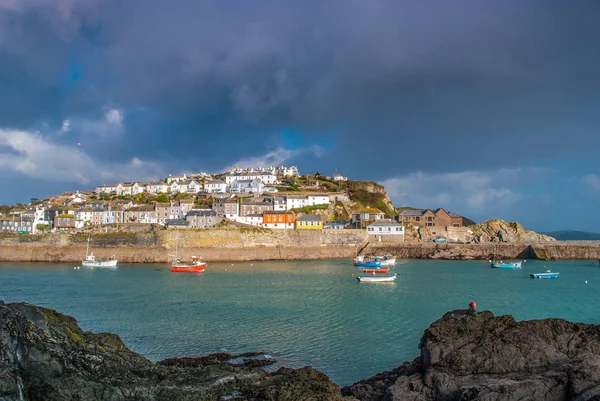 Kikötő Mevagissey Cornwall, Egyesült Királyság. Jogdíjmentes Stock Fotók