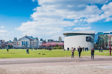 Amsterdam Hollanda 'daki Van Gogh Müzesi ve Concertgebouw ile Müze