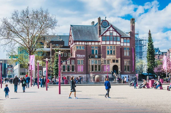 Museumplein Concertgebouw Van Gogh Muzeum Amsterdamu Nizozemsko — Stock fotografie