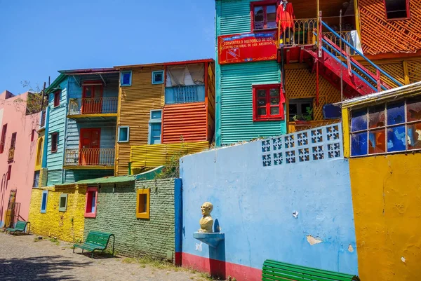 Case colorate în Caminito, Buenos Aires — Fotografie, imagine de stoc