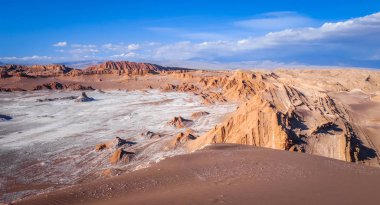 Valle de la Luna in San Pedro de Atacama, Chile