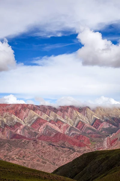 Serranias del Hornocal, dağlar, Arjantin renkli — Stok fotoğraf