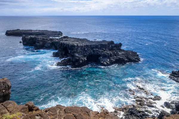 Pacific ocean landscape vue from cliffs in Easter island — Stock Photo, Image