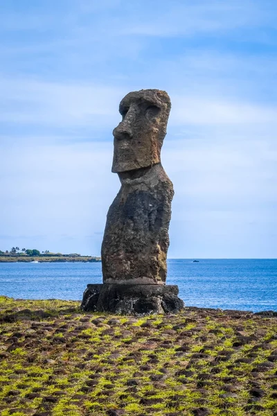 Moai heykel, ahu akapu, Paskalya Adası