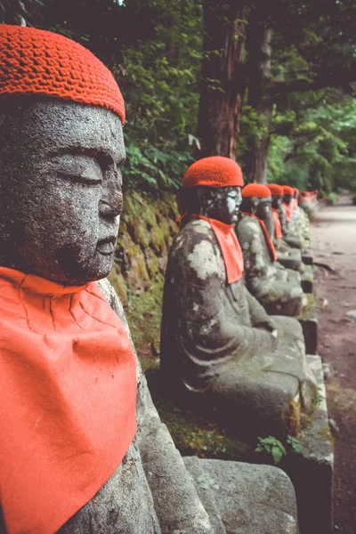 Narabi Jizo-beelden, Nikko, Japan — Stockfoto