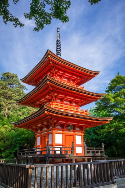 Pagoda at the kiyomizu-dera temple, Kyoto, Japan — Stock Photo, Image