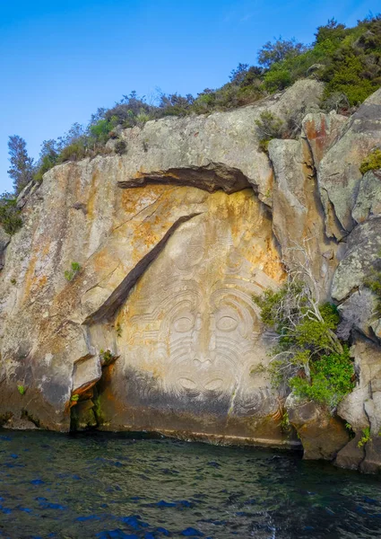 Maori rock carvings, Taupo Lake, New Zealand — Stock Photo, Image