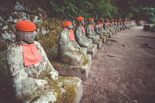 Narabi Jizo posągi, Nikko, Japonia — Zdjęcie stockowe