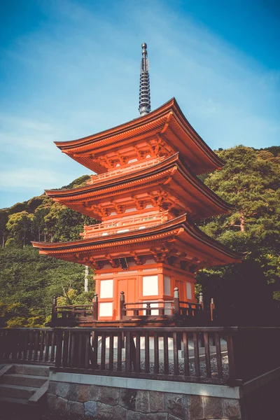 Pagoda at the kiyomizu-dera temple, Kyoto, Japan — Stock Photo, Image