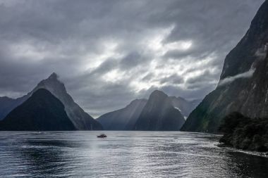 Milford ses, fiordland Milli Parkı, Yeni Zelanda