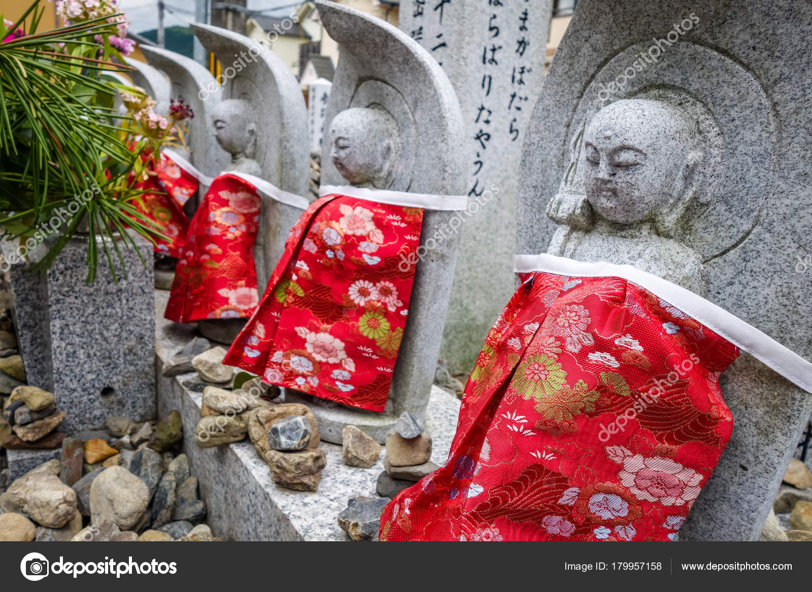 Jizo statues in Arashiyama temple, Kyoto, Japan Stock Photo by ©daboost 179957158