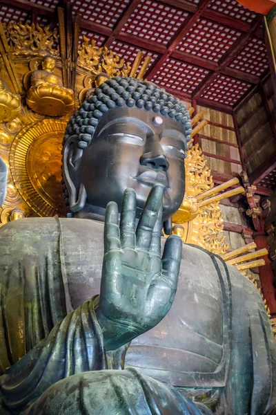 Vairocana Будди в Дайбуцу Ден Todai-ji temple, Нара, Японія — стокове фото