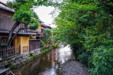 Traditional japanese houses on Shirakawa river, Gion district, K clipart