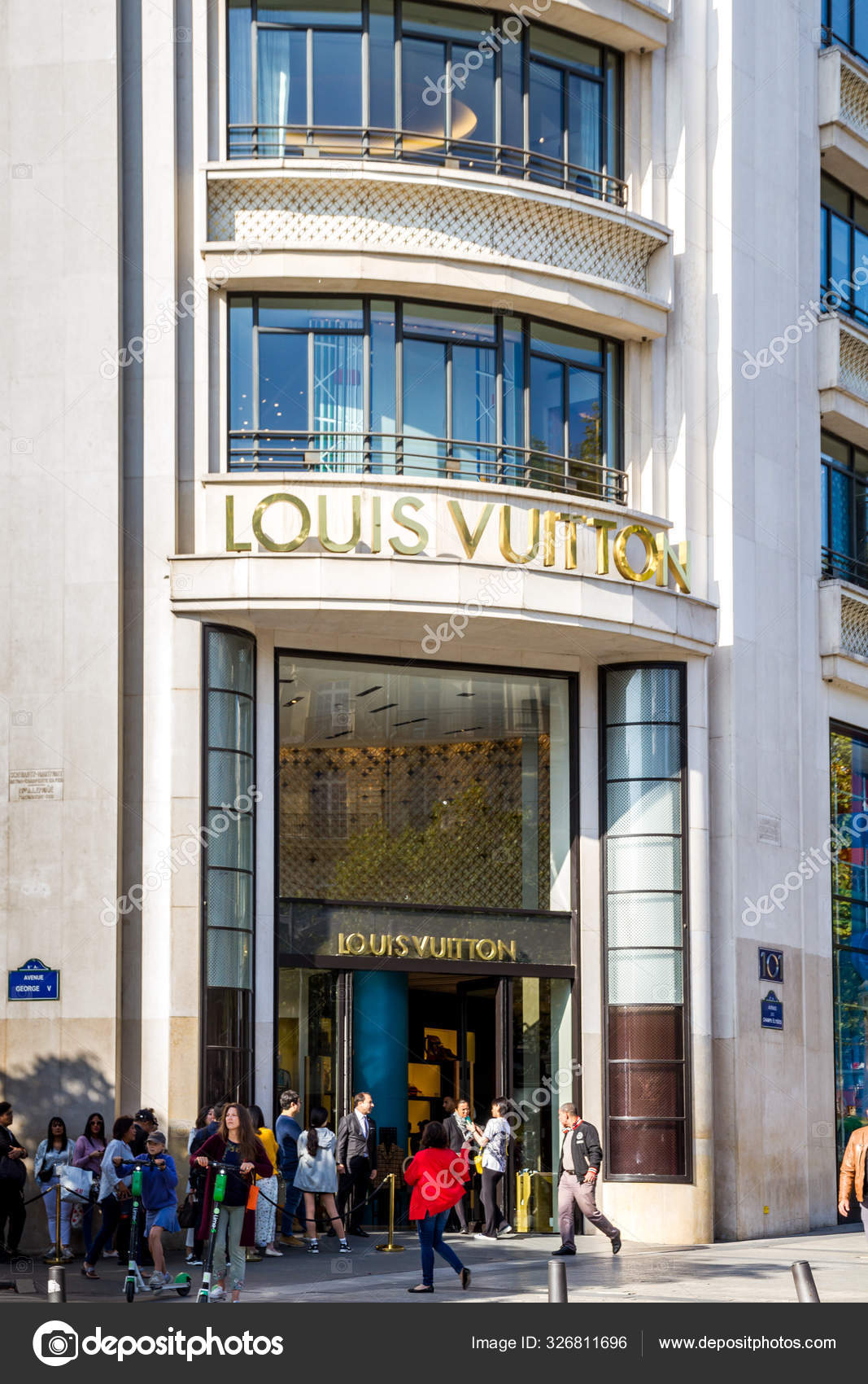 Paris September 10, 2019 The Louis Vuitton luxury store on C
