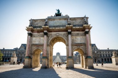 Paris - 10 Eylül 2019: Atlıkarınca Zafer Kemeri ve
