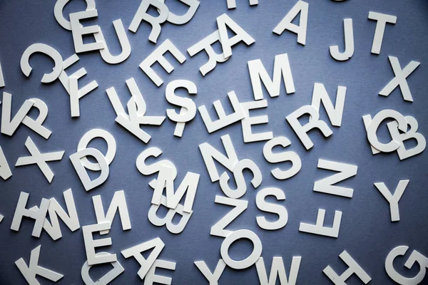 Gemischte Buchstaben stapeln Foto von oben — Stockfoto