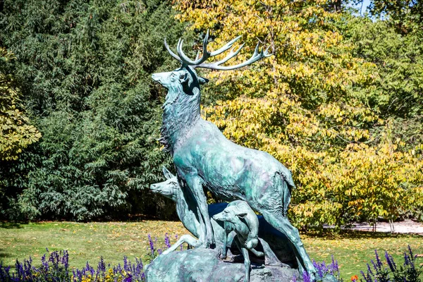Deer statue in Luxembourg Gardens, Paris, France — 스톡 사진