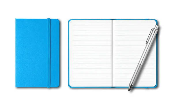 Голубые Закрытые Открытые Блокноты Изолированной Ручкой Белом — стоковое фото