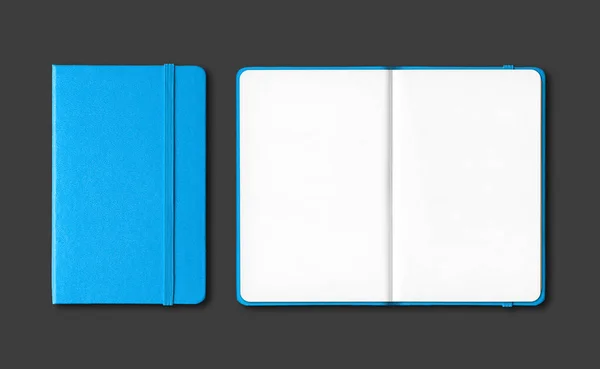 Cyaan Blauw Gesloten Open Notebooks Mockup Geïsoleerd Zwart — Stockfoto