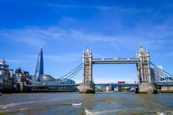 London Червня 2017 Tower Bridge View Thames Shard Building — стокове фото