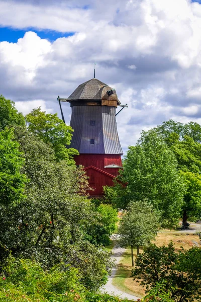 ストックホルム スウェーデン 2017年8月5日 旧伝統的な風車 — ストック写真