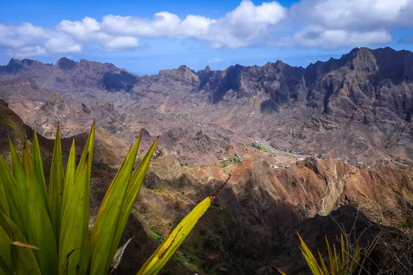 Santo Antao Adası Cape Verde Afrika Daki Dağların Panoramik Manzarası — Stok fotoğraf