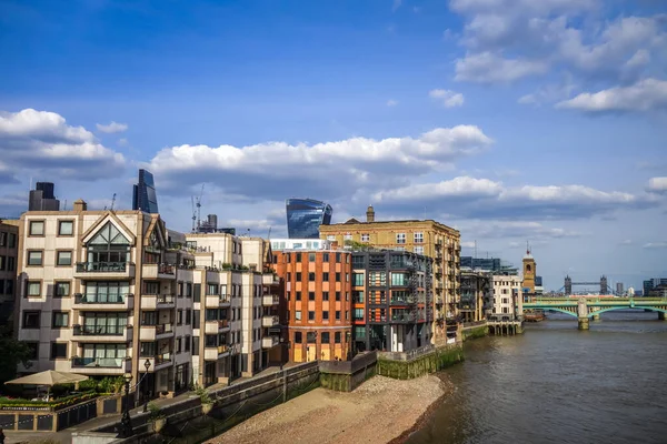 Londýn Velká Británie Června 2017 Městské Doky Řeka Temže — Stock fotografie