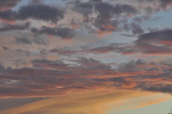 Donkere rode zonsondergang — Stockfoto