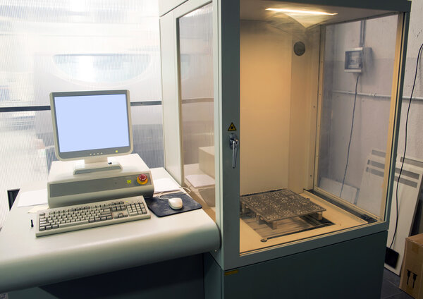 3D Printer (SLA and DLP)