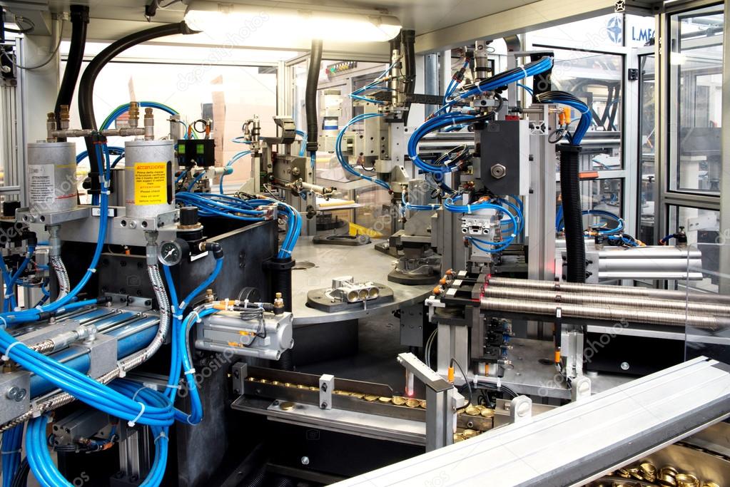 Industrial automation: automatic lines with robot