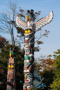 Totem direği ilk ulus insanların kültürel mirasıdır.