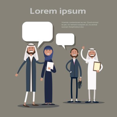 Başarılı Arap iş insanlar grup tutmak sözleşme belgeyi imzala