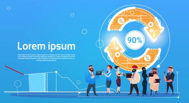 İş adamı ve Gadget Modern cihazlar ok Finans başarı kavramı kullanan kadın