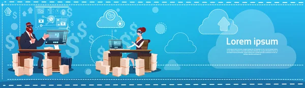 Бизнес-мужчина и женщина носят очки виртуальной реальности Цифровой рабочий стол офис компьютера — стоковый вектор