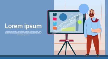 Flip Chart Semineri eğitim toplantısı sunu finansal grafik beyin fırtınası ile iş adamı